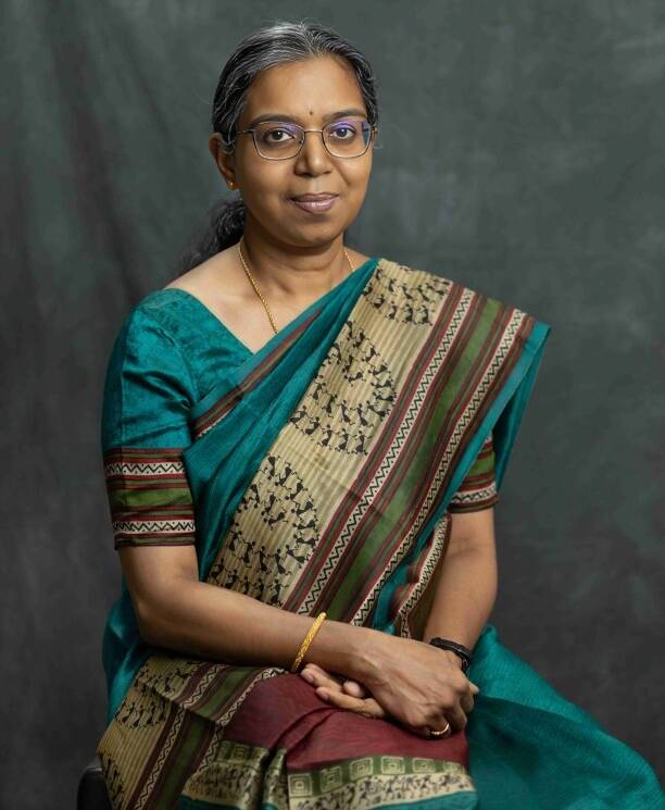 Dr Lekha from best eye hospital in Kochi, Giridhar