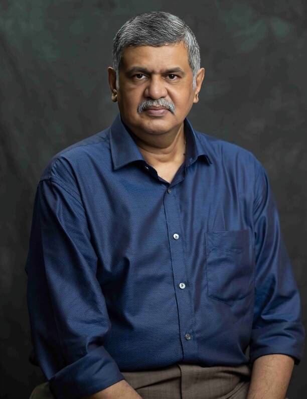 Dr. Saikumar from best eye hospital in Kochi, Giridhar